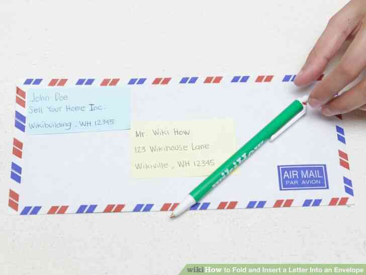 Image intitulée Plier et Insérer une Lettre Dans une Enveloppe à l